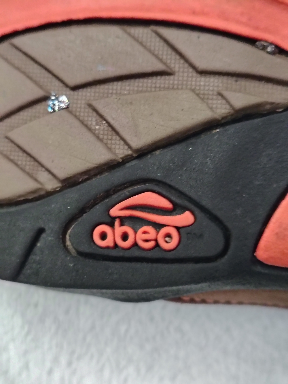 Abeo Men's Coral and Black Comfort Sandal